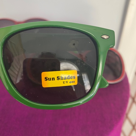 Set of 5 NEW SUNGLASSES - Picture 2 of 16